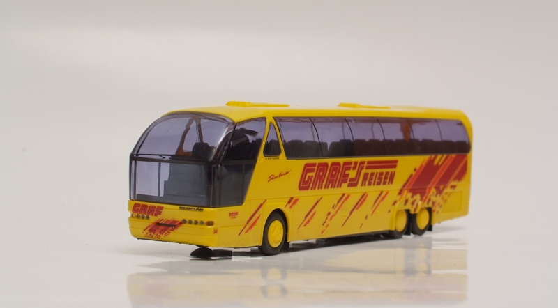 Neoplan Starliner